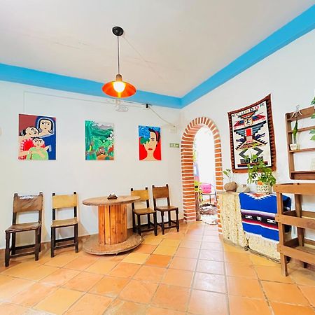 Casa De Las Rocas Hostel คาร์ดิน ภายนอก รูปภาพ