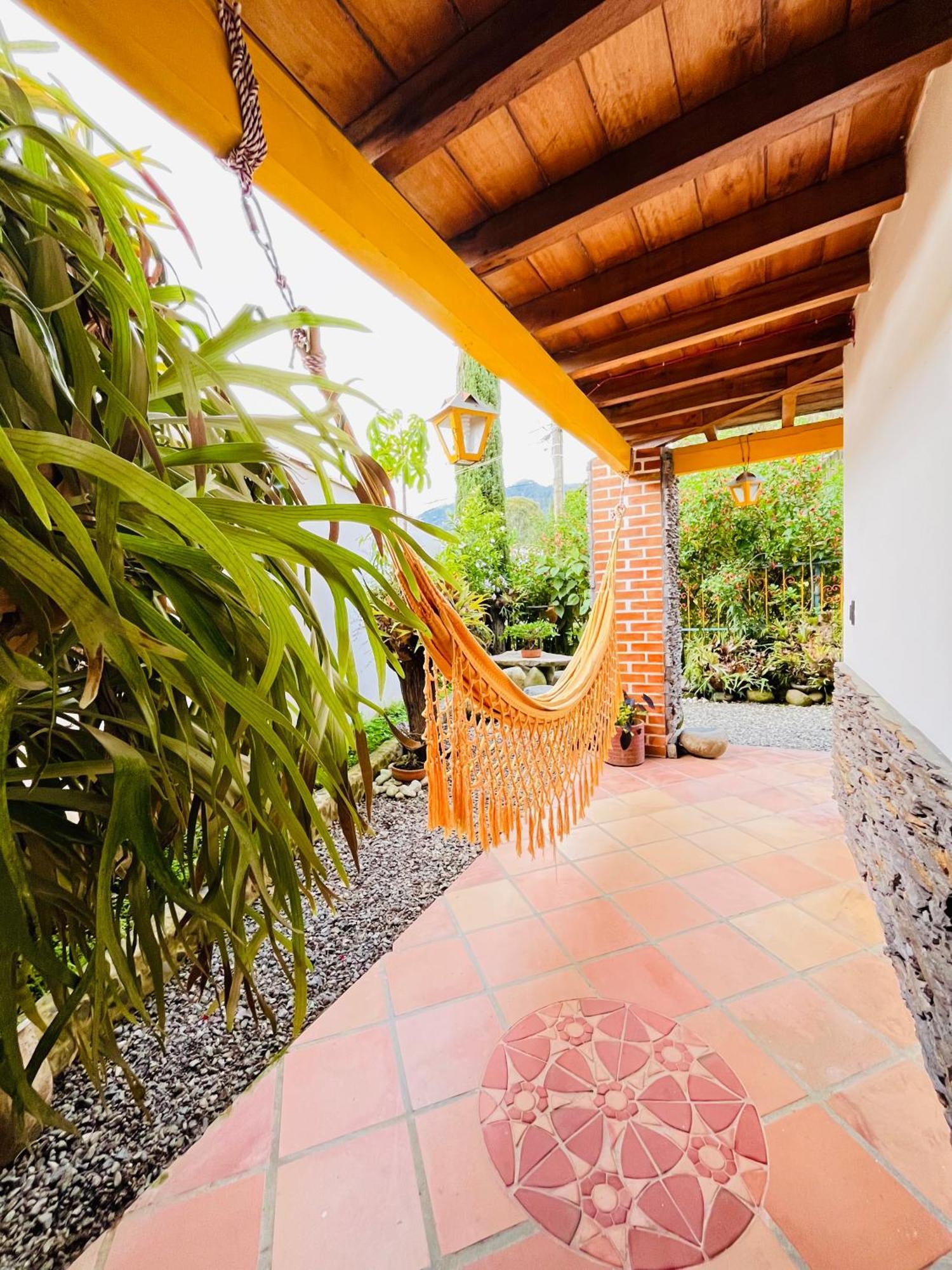 Casa De Las Rocas Hostel คาร์ดิน ภายนอก รูปภาพ