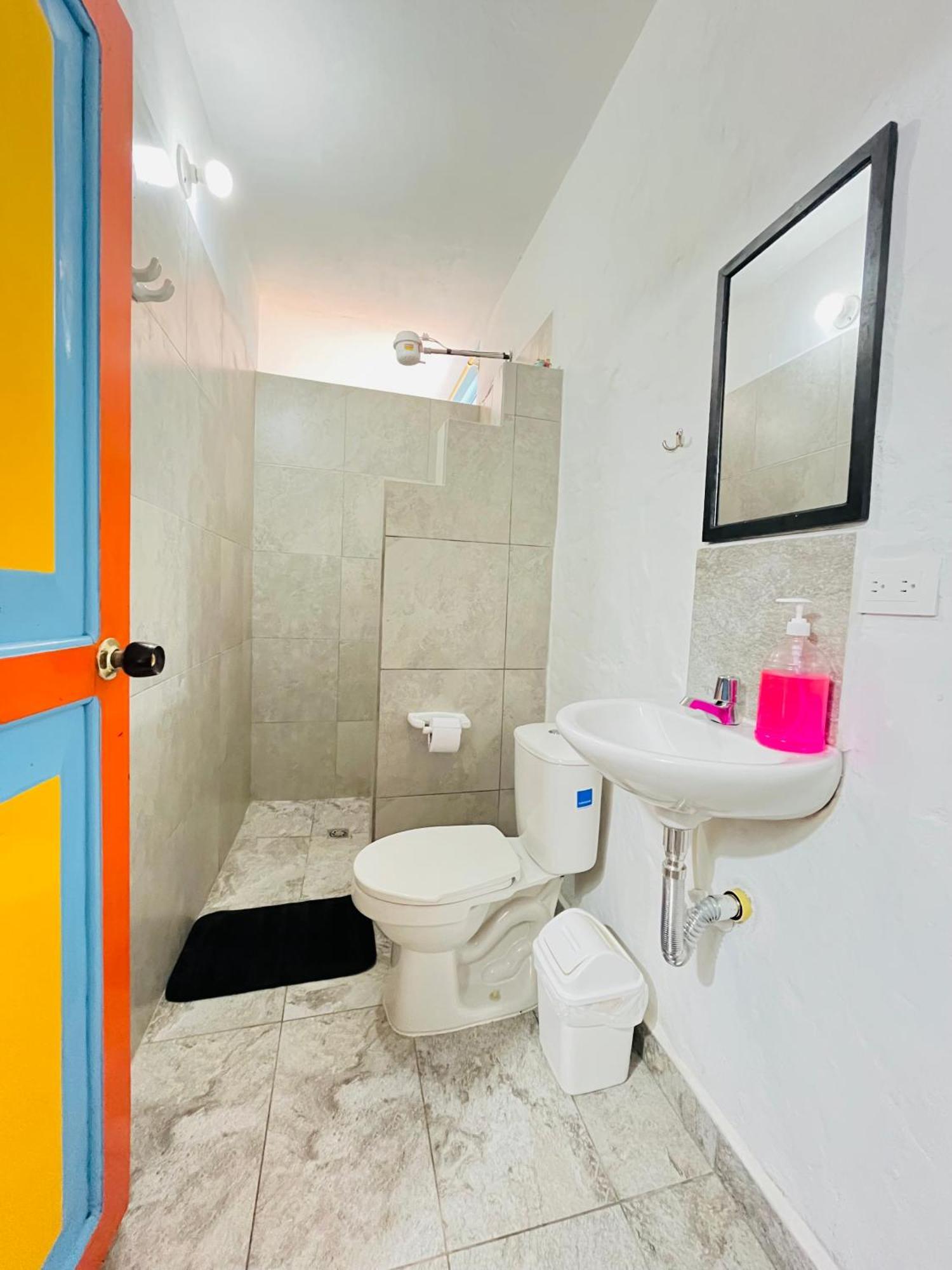 Casa De Las Rocas Hostel คาร์ดิน ภายนอก รูปภาพ