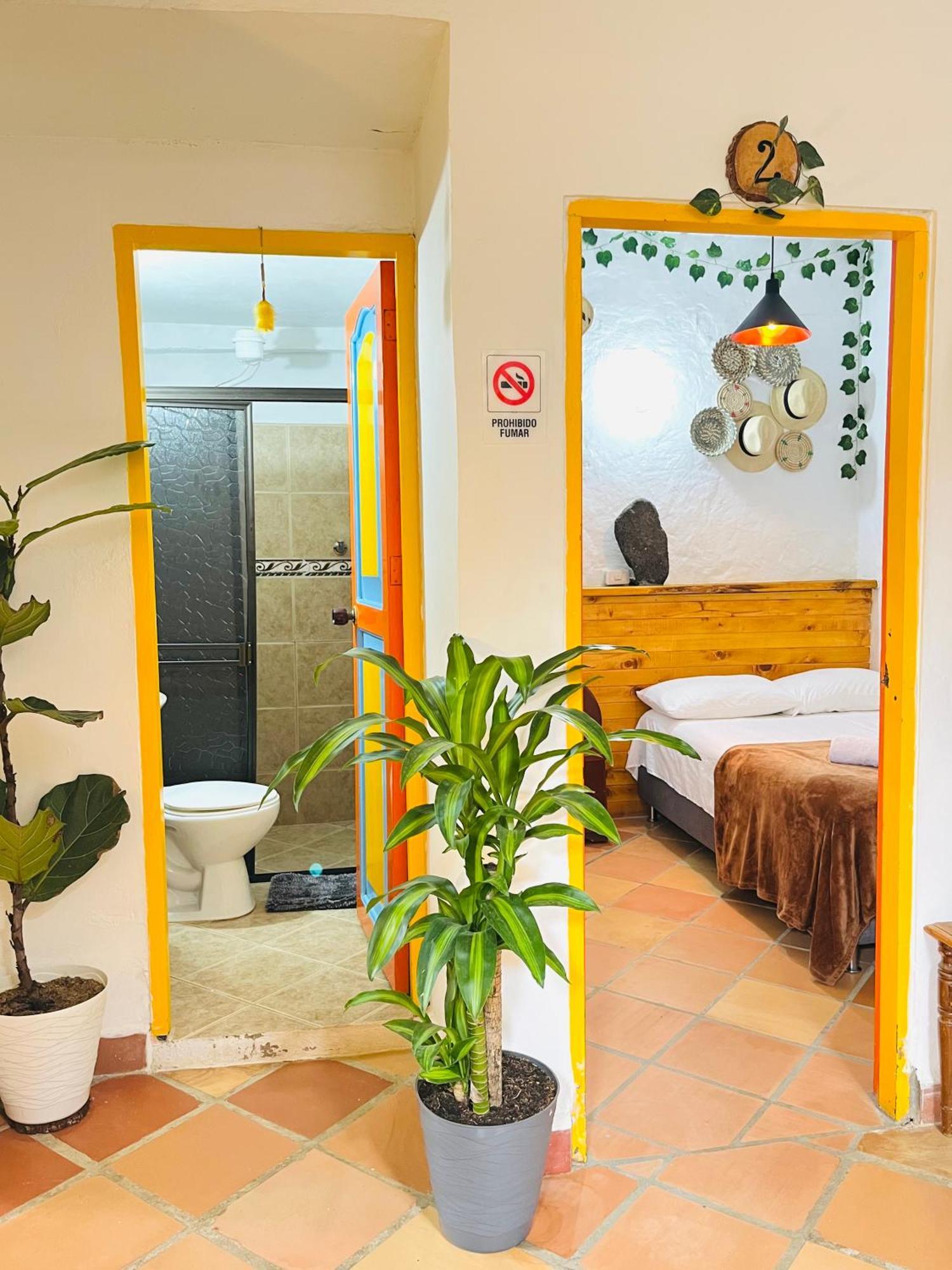 Casa De Las Rocas Hostel คาร์ดิน ภายนอก รูปภาพ