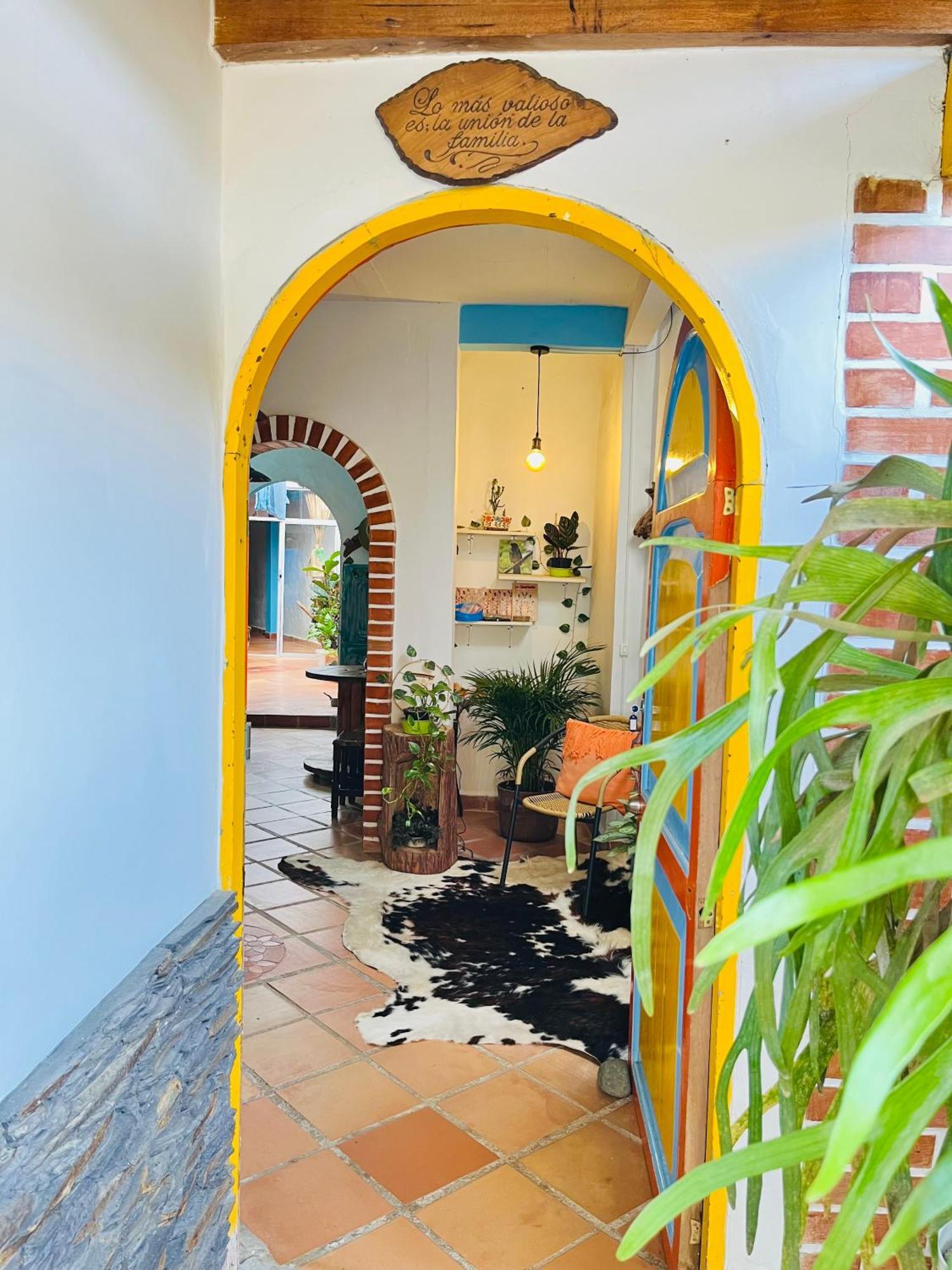 Casa De Las Rocas Hostel คาร์ดิน ภายนอก รูปภาพ